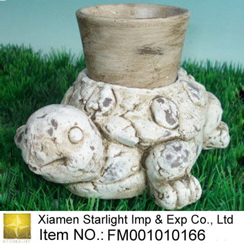 Simple Clay Flower Planter